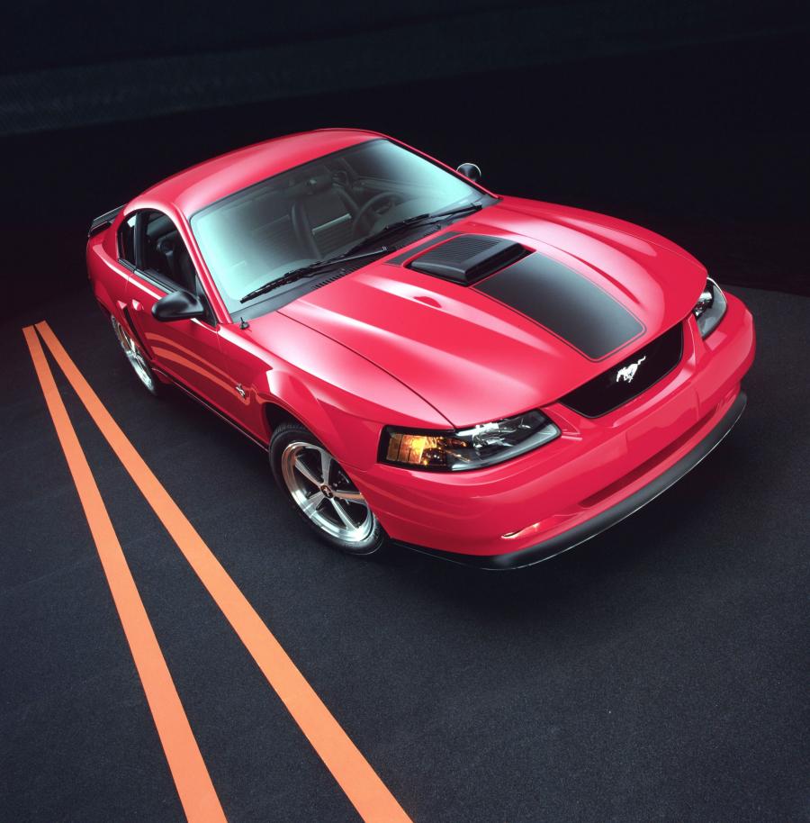  Ford Mustang Mach I 2003 года  (фото 25 из 25)